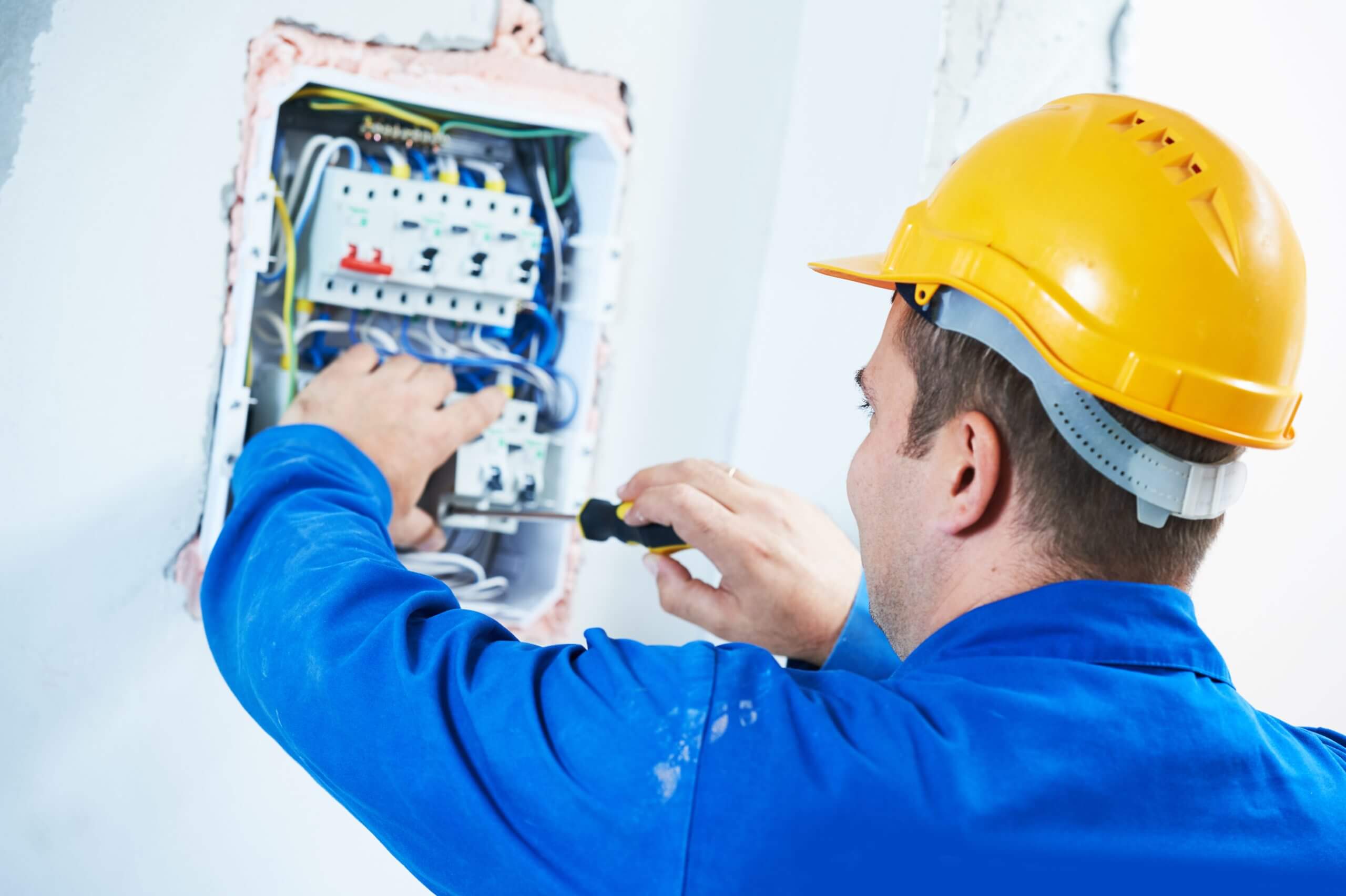 Level 2 Electrical Installation Diploma | Learn Trade Skills